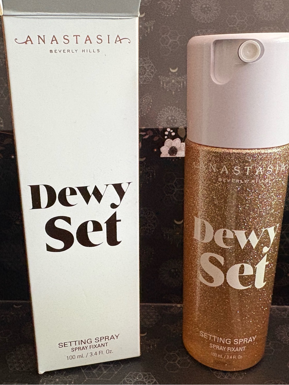 Anastasia Beverly Hills Dewy Set Setting Spray